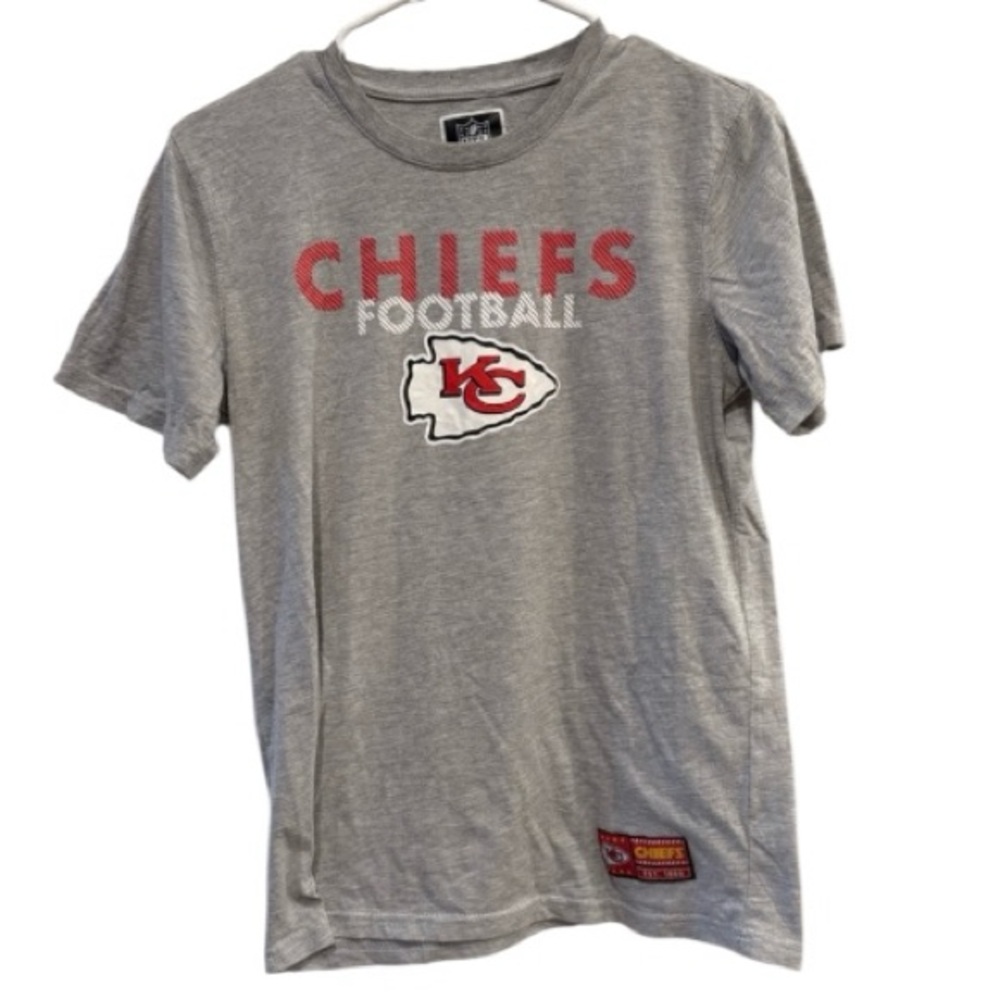 Chiefs Football T-Shirt, Size 18-20